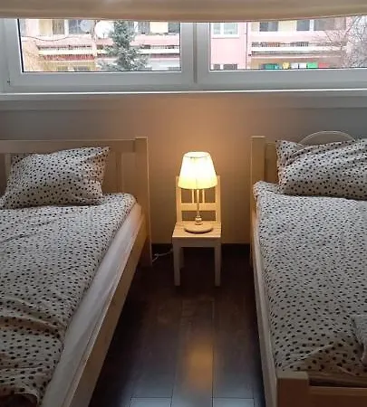 Na Lesnej דירה *